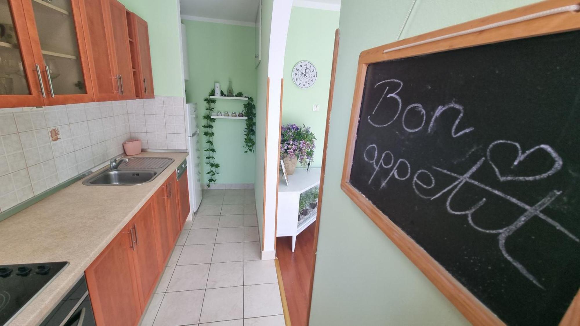 לובראן Apartment With Direct Sea View, Free Parking And Close To Beaches And Promenade מראה חיצוני תמונה